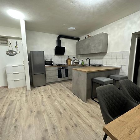 Apartment Three Roads Baška Voda المظهر الخارجي الصورة