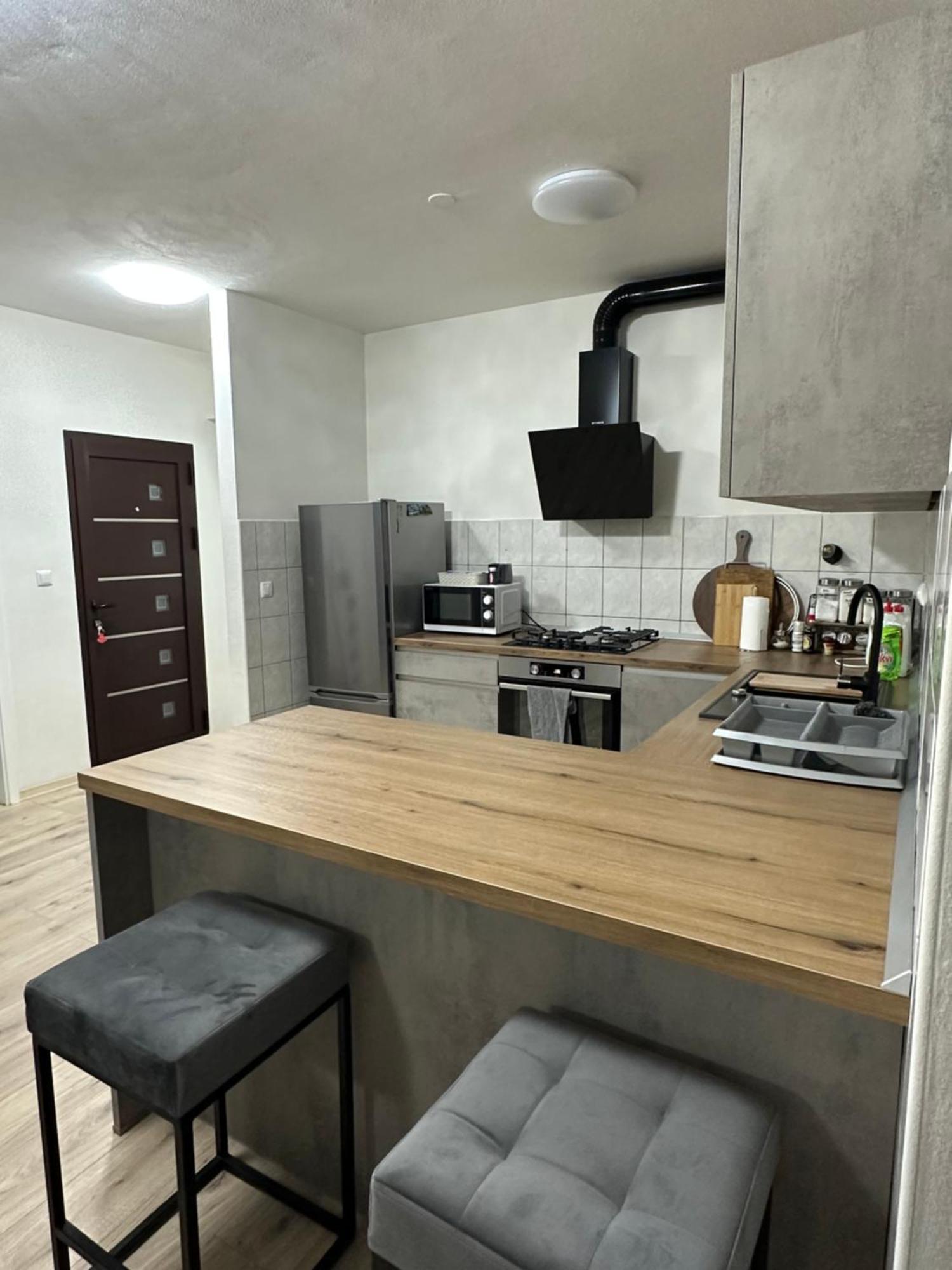 Apartment Three Roads Baška Voda المظهر الخارجي الصورة